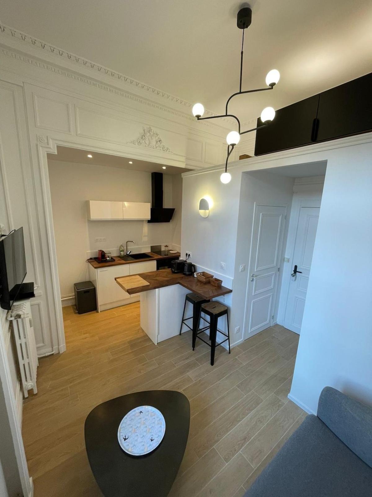 Appartement Plein Centre Saint Leu Cathedrale